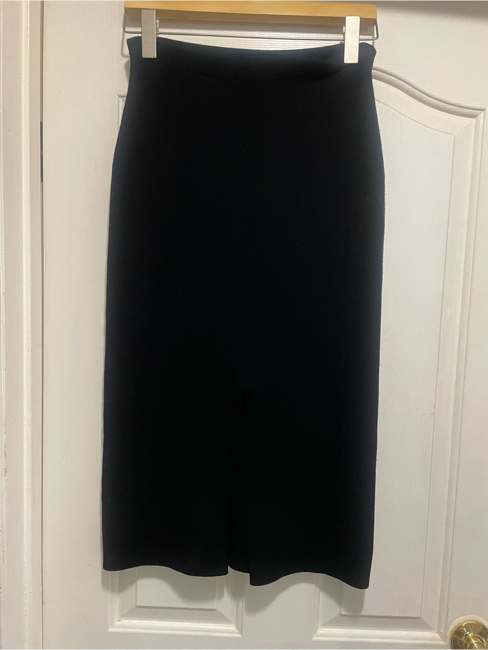 Zara Black Knit Midi Pencil Skirt – Size Medium – High Waist - Picture 2 of 7